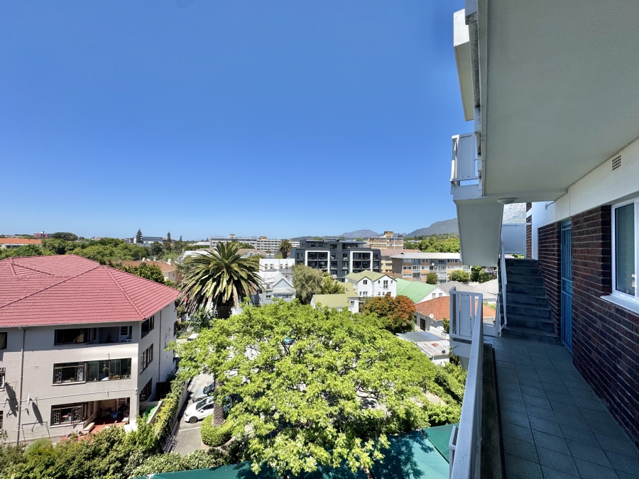 1 Bedroom Property for Sale in Rosebank Western Cape